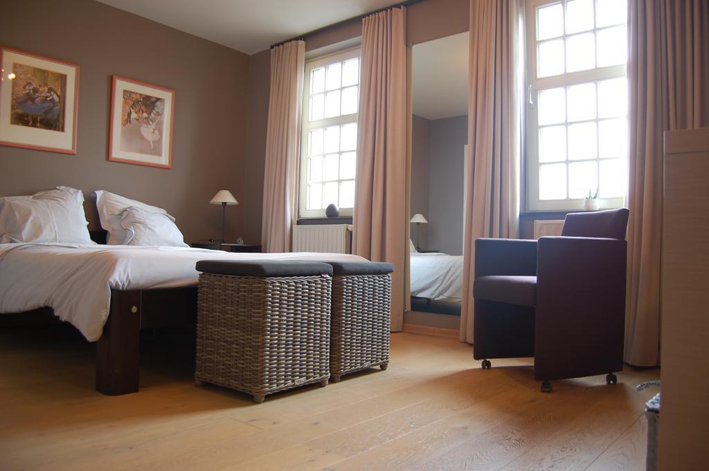 B&B De Peperbus 로케렌 외부 사진